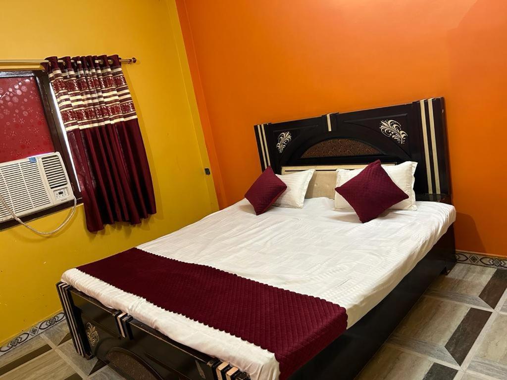Hotel Shyam Inn Buxar Eksteriør bilde